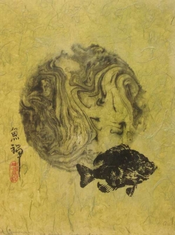 Fish Print (Gyutaku) on Suminagashi by Frederica Marshall